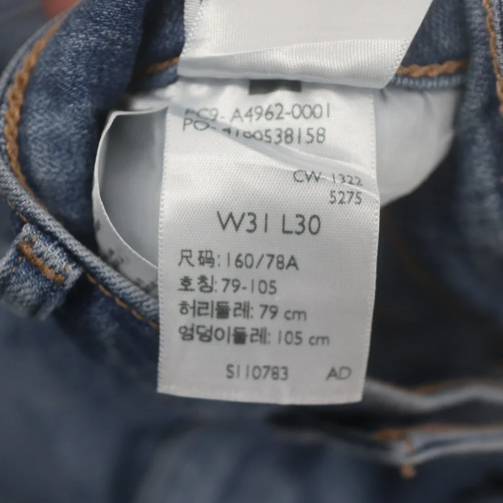Levis levi 725
